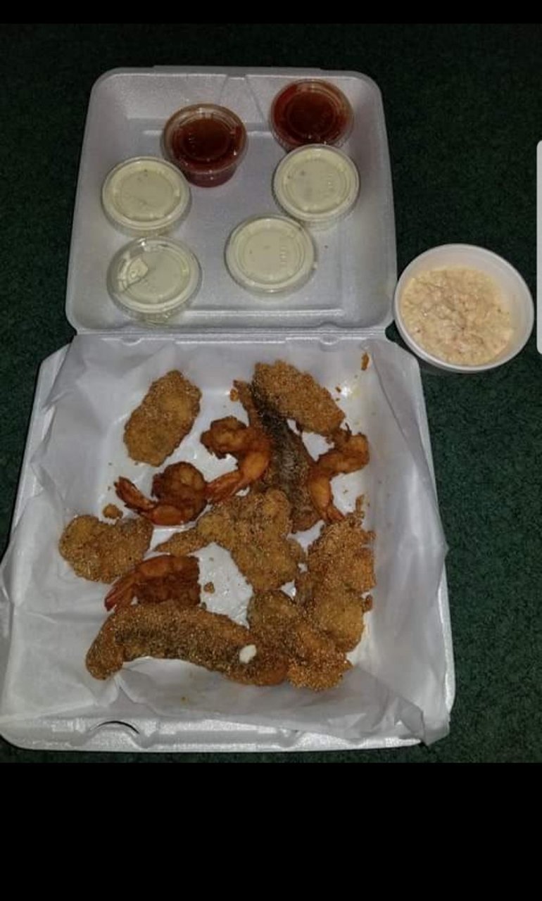 Bayley`s Carry Out Seafood